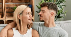 couple discusses how to manage stress and anxiety during pregnancy